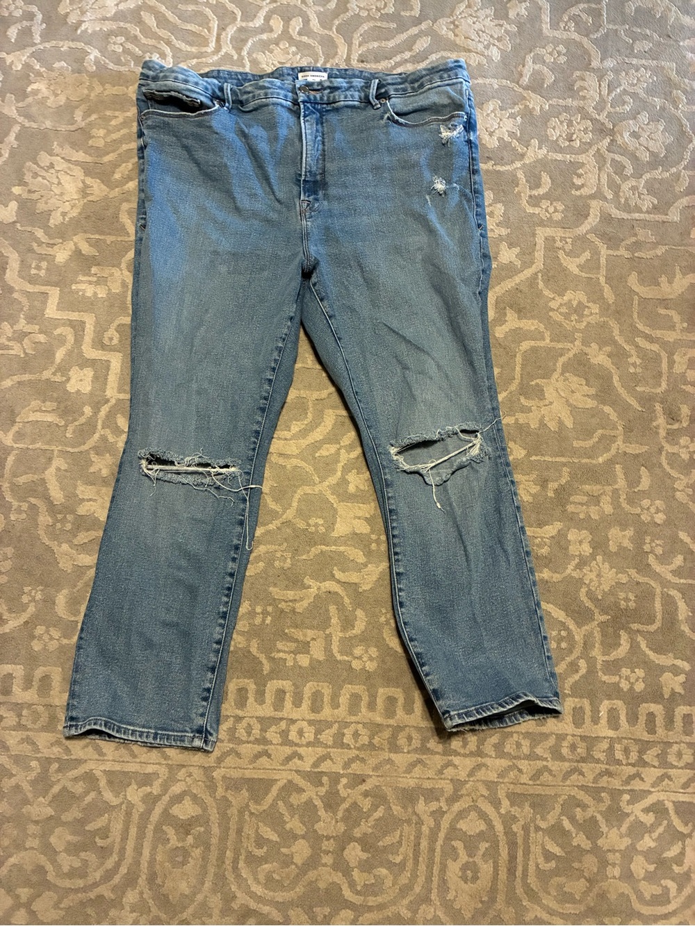 Good American Medium Blue Denim Jeans with Button Closure